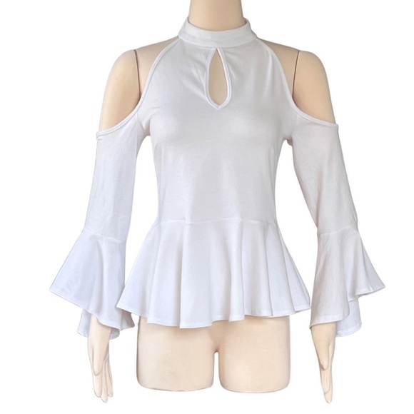 NWOT Boston Proper Women's Cold Shoulder Keyhole Peplum White Top Size Small - Picture 3 of 8